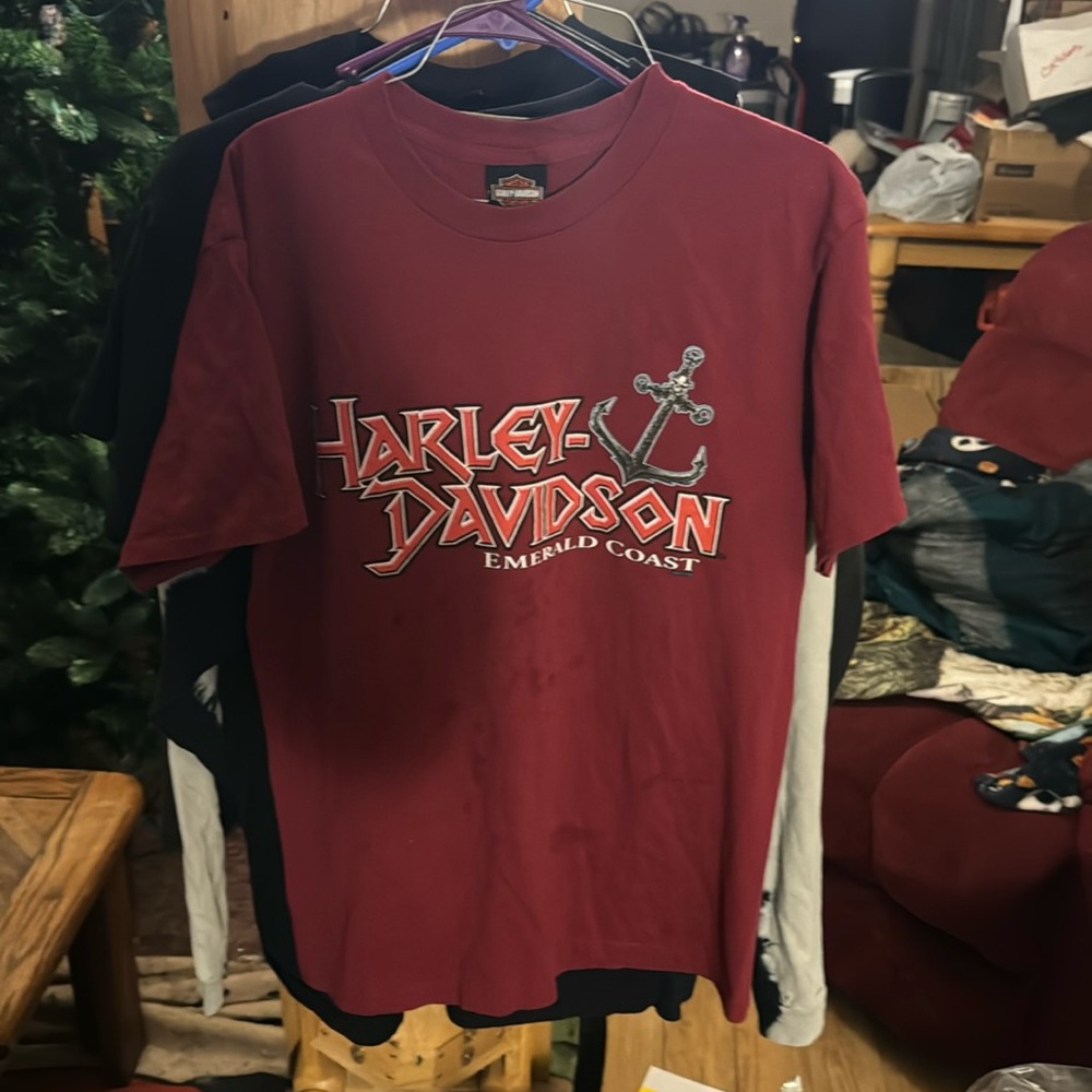 Men’s Harley Davidson T-shirt. Emerald Coast Harley Davidson from Florida